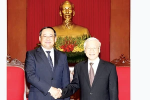 Tổng Bí thư Nguyễn Phú Trọng tiếp Phó Thủ tướng Lào Sonexay Siphandone thăm và làm việc tại Việt Nam