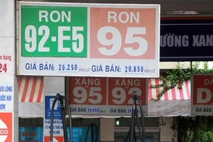 Kiến nghị giảm giá xăng RON92 E5