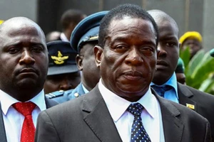 Zimbabwe có tổng thống lâm thời