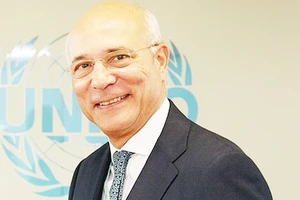 Phó đặc phái viên Liên hợp quốc về Syria Ramzy Ezzedine Ramzi. Ảnh: UNIDO. ORG