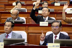 Campuchia: Các đảng tiếp nhận ghế tại Quốc hội