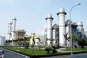 Trung tâm Điện lực Phú Mỹ (Bà Rịa - Vũng Tàu) với tổng công suất 3.800MW sử dụng nguồn khí Nam Côn Sơn 