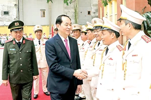 Chủ tịch nước Trần Đại Quang dự Lễ kỷ niệm 65 năm Ngày thành lập Lực lượng Cảnh vệ Công an Nhân dân 