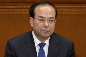 Cựu Bí thư Thành ủy Trùng Khánh bị cáo buộc nhận hối lộ 