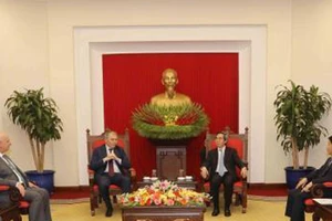 Đoàn đại biểu Đảng Cộng sản Liên bang Nga thăm và làm việc tại Việt Nam 