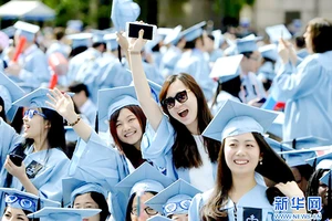 Nhiều du học sinh Trung Quốc chọn về nước 