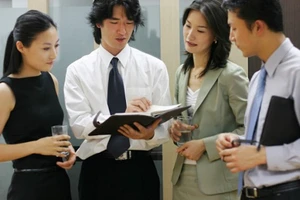 Tinh thần làm việc tập thể ở Nhật Bản. Nguồn: CÔNG TY NHÂN LỰC TTC VIỆT NAM
