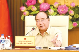 Thủ tướng Nguyễn Xuân Phúc chủ trì cuộc họp Thường trực Chính phủ