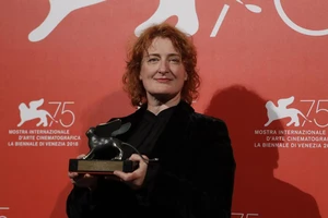 Đạo diễn Jennifer Kent nhận Giải thưởng Đặc biệt của ban giám khảo 