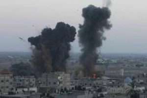 Tình hình trên Dải Gaza đang xấu đi nhanh chóng ẢNH: REUTER