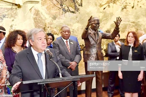 Khánh thành tượng Nelson Mandela tại trụ sở LHQ