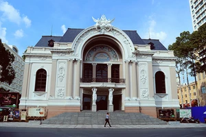 TPHCM triển lãm tài liệu lưu trữ về kiến trúc Pháp