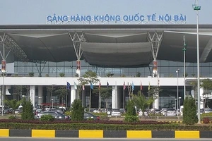 Sân bay Nội Bài thử nghiệm hệ thống phản hồi điện tử