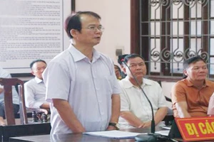 Bị cáo Dương Quang Hợp tại tòa. Ảnh: VOV 
