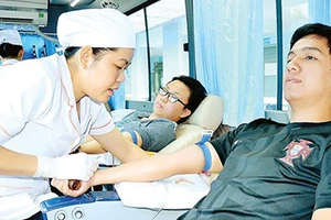 Vận động hiến máu cho người bệnh