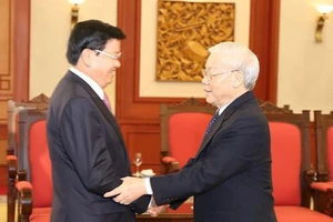 Tổng Bí thư, Chủ tịch nước Nguyễn Phú Trọng tiếp Thủ tướng Lào Thongloun Sisoulith