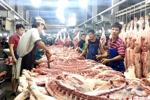 Giá thịt heo chỉ tăng 1.000 - 2.000 đồng/kg