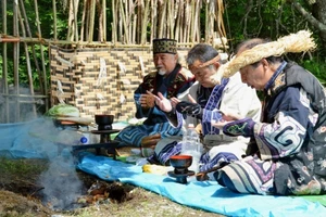 Nhật Bản công nhận dân tộc Ainu là người bản xứ
