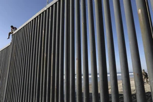 Mỹ, Mexico đạt thỏa thuận về di cư