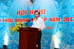 Bí thư Thành ủy TP Đà Nẵng Nguyễn Xuân Anh phát biểu khai mạc buổi đối thoại.