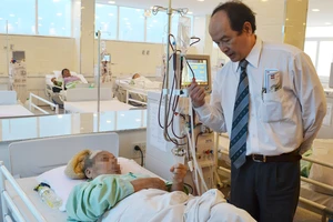 Một bệnh nhân chạy thận tại Bệnh viện Nguyễn Tri phương