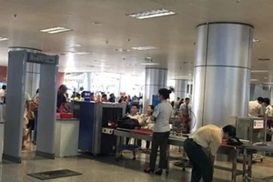 Hành khách hành hung nhân viên hàng không bị cấm bay 12 tháng