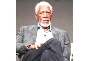Morgan Freeman nhận giải SAG thành tựu trọn đời