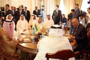 Ngoại trưởng 4 nước Arab tại cuộc họp về vấn đề Qatar ở Cairo, Ai Cập ngày 5-7. Ảnh: EPA/TTXVN