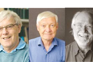 Ba nhà khoa học Richard Henderson, Joachim Frank, Jacques Dubochet (từ trái qua phải)