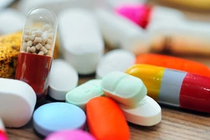 Mỹ mở rộng điều tra chống độc quyền giá thuốc