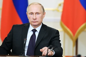 Tổng thống Nga Vladimir Putin tuyên bố tranh cử tổng thống năm 2018