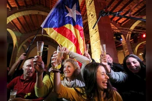 Bầu cử vùng Catalonia (Tây Ban Nha): Phe ủng hộ ly khai giành chiến thắng