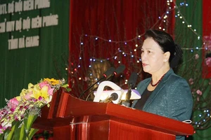 Chủ tịch Quốc hội Nguyễn Thị Kim Ngân làm việc với Bộ chỉ huy Bộ đội biên phòng tỉnh Hà Giang. Ảnh: VOV