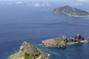 Quần đảo tranh chấp mà Nhật Bản gọi là Senkaku trong khi Trung Quốc gọi là Điếu Ngư trên Biển Hoa Đông. Ảnh: KYODO/TTXVN