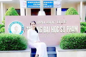 Cô sinh viên Trương Thị Mười đã trở lại giảng đường