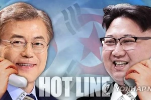 Đường dây nóng kết nối trực tiếp Tổng thống Hàn Quốc Moon Jae-in và lãnh đạo CHDCND Triều Tiên Kim Jong-un được thiết lập thành công ngày 20-4-2018. YONHAP