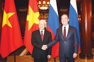 Tổng Bí thư Nguyễn Phú Trọng hội kiến với Thủ tướng Liên bang Nga Dmitry Medvedev