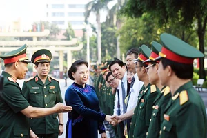 Chủ tịch Quốc hội Nguyễn Thị Kim Ngân tới dự lễ khai giảng năm học 2018-2019 của Học viện Quốc phòng. Ảnh: QĐND