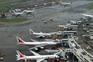 Khó khăn của ngành hàng không Ấn Độ