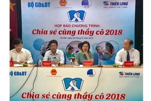 Họp báo chương trình "Chia sẻ cùng thầy cô" năm 2018. Ảnh: VGP