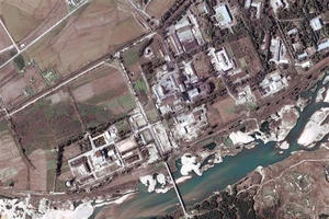 Tổ hợp hạt nhân Yongbyon của Triều Tiên, nằm cách Bình Nhưỡng khoảng 100km về phía bắc. Ảnh: EPA/TTXVN