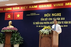 Ông Lê Thanh Liêm, Phó Chủ tịch Thường trực UBND TPHCM phát biểu tại hội nghị. Ảnh: VOH