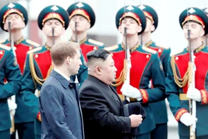 Lễ đón nhà lãnh đạo Triều Tiên Kim Jong-un tại Vladivostok. Ảnh: Reuters