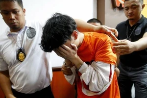 Philippines bắt hơn 300 tội phạm mạng người Trung Quốc