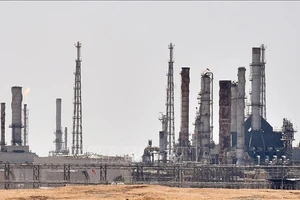Saudi Arabia khôi phục hoàn toàn sản lượng dầu mỏ
