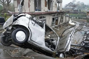 Cảnh hoang tàn sau khi siêu bão Hagibis đổ bộ ở Ichihara, Nhật Bản hôm 12-10. Ảnh: Getty Images
