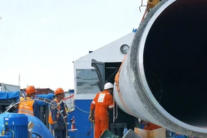 Tổng thống Mỹ phê chuẩn lệnh trừng phạt đường ống dẫn khí Nga - châu Âu