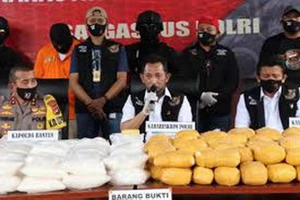 Indonesia bắt giữ 821kg ma túy đá