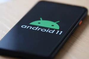 Google hoãn công bố Android 11