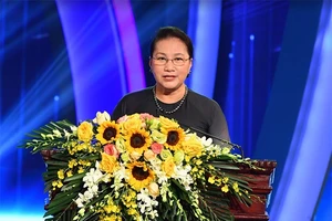 Chủ tịch Quốc hội Nguyễn Thị Kim Ngân phát biểu tại buổi lễ. Ảnh: QĐND